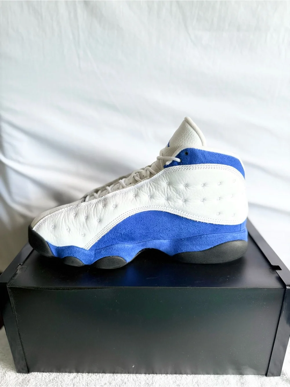 AUTHENTIC Jordan 13 Retro Hyper Royal size 9 414571-117 2018 PRE-OWNED